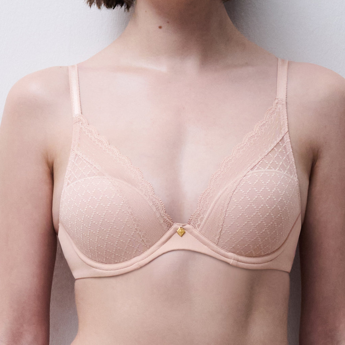 Chantelle Norah Chic Plunge T-Shirt Bra