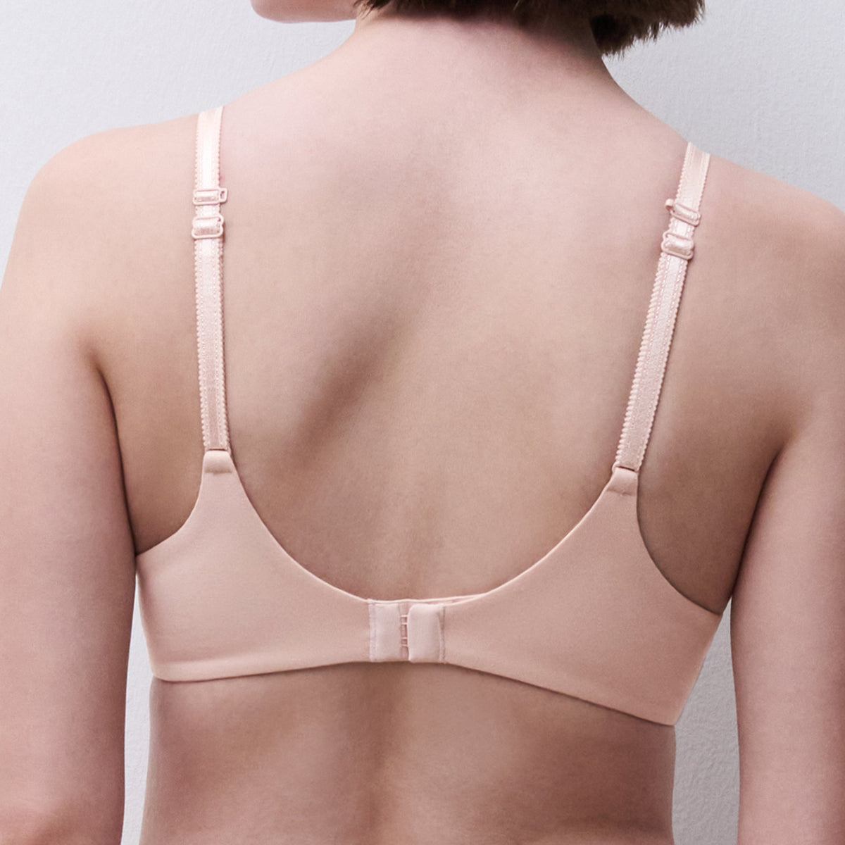 Chantelle Norah Chic Plunge T-Shirt Bra